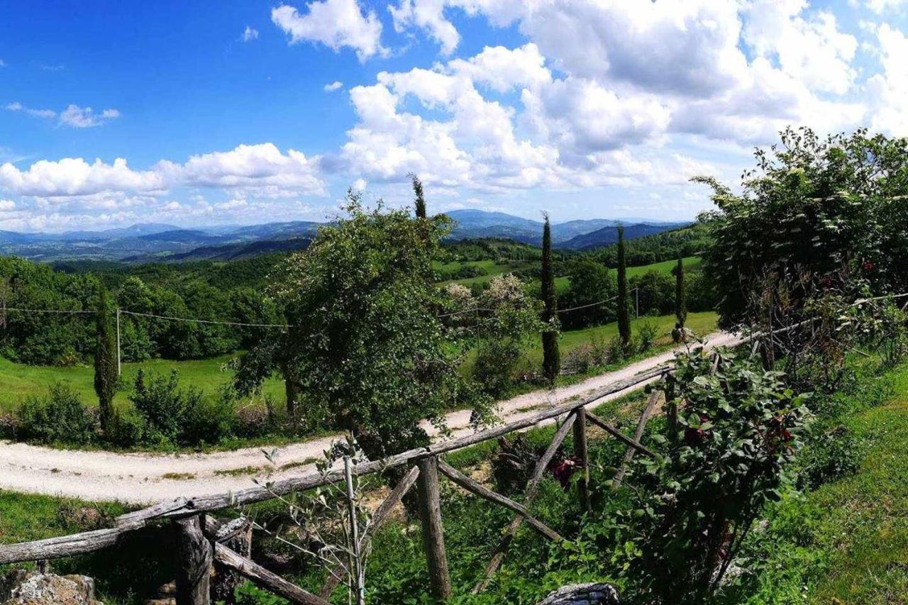 Agriturismo Montesalce Gubbio Exterior foto